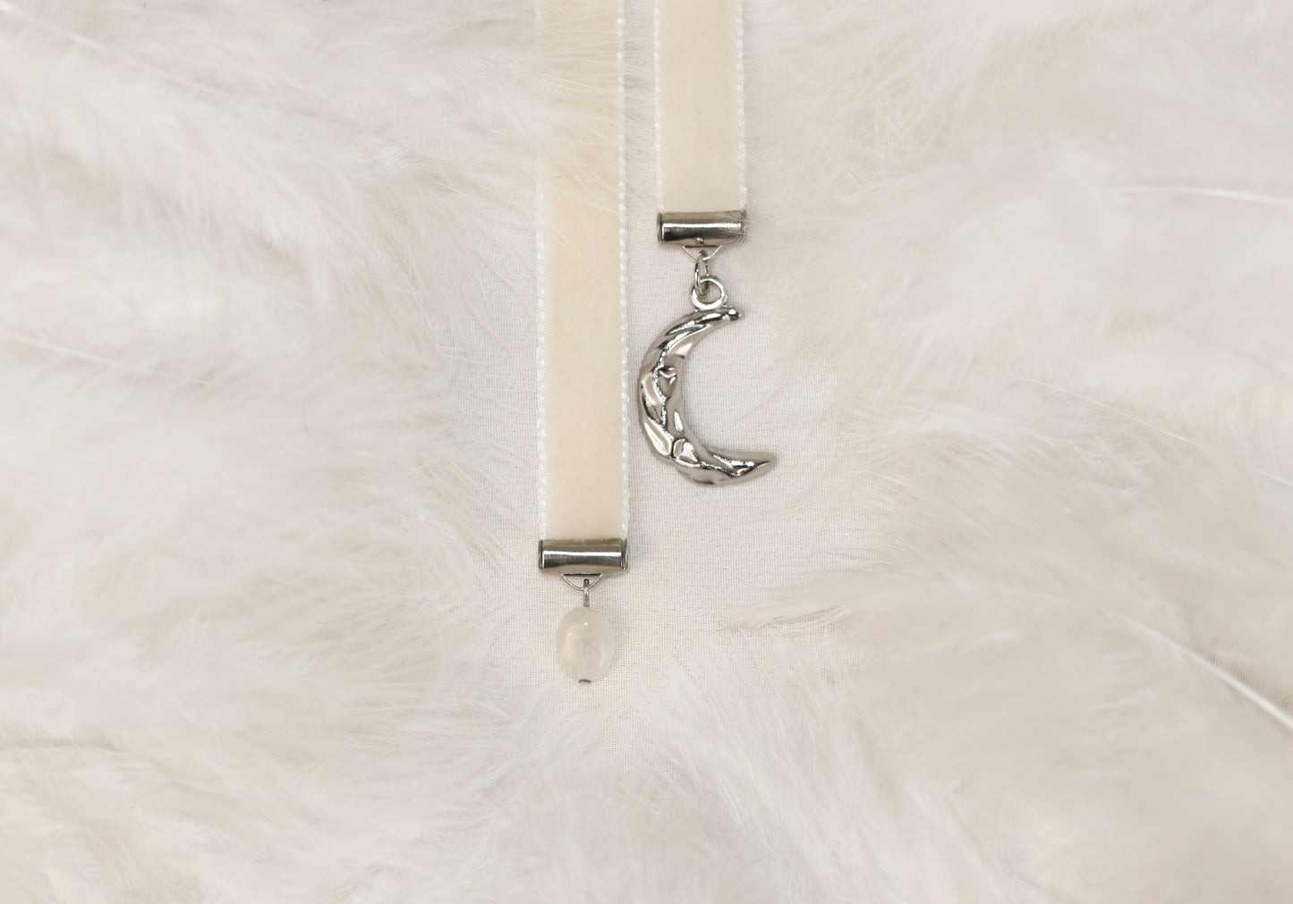 Crescent moon boekenlegger zilver