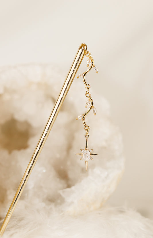 Crystal sky hairpin