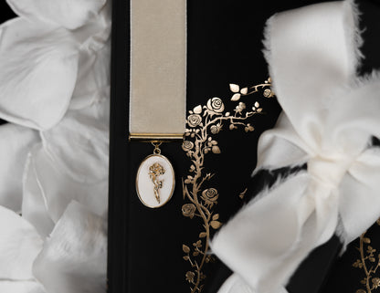 Rose cameo boekenlegger