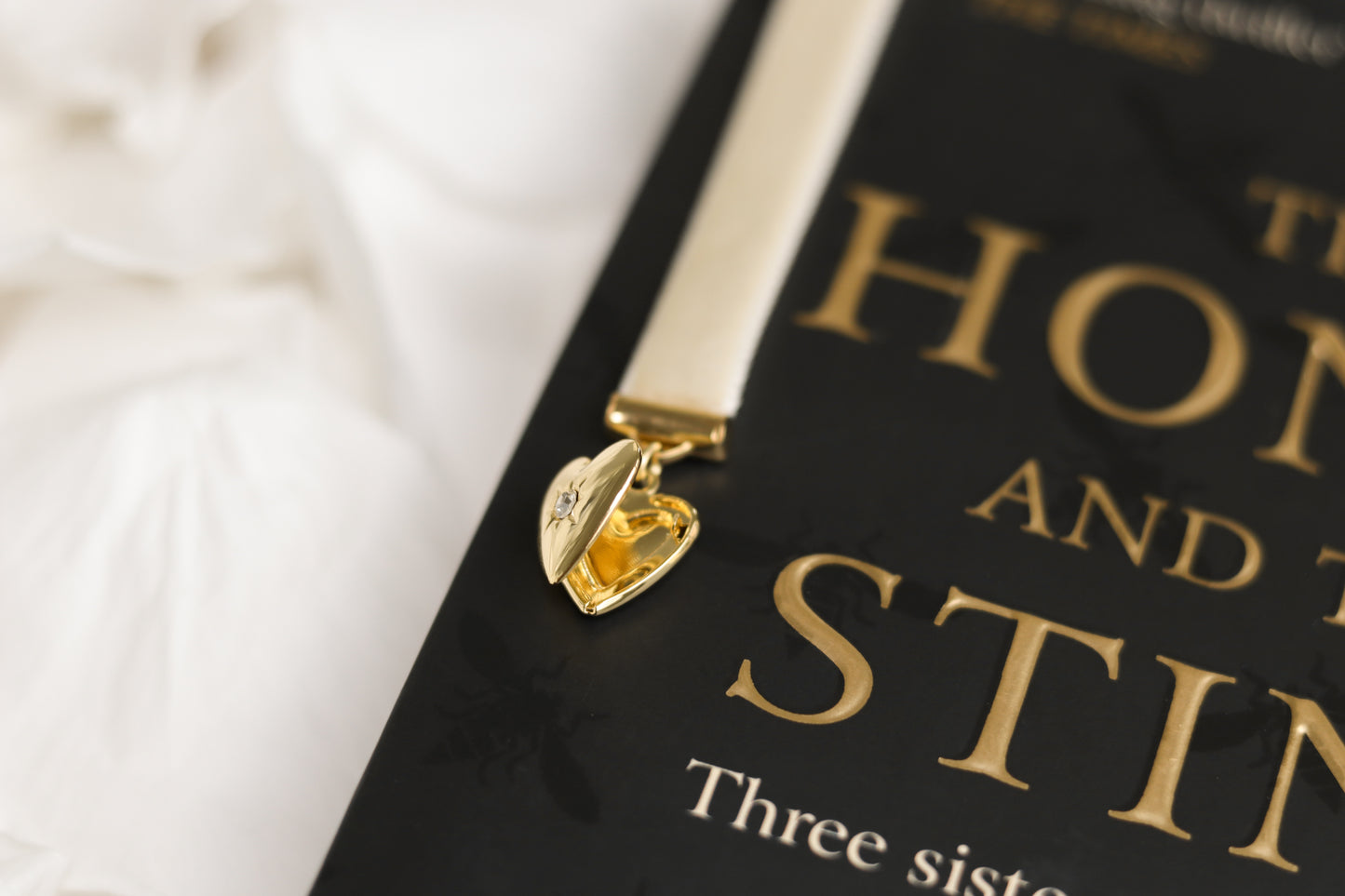 Sweetheart locket bookmark