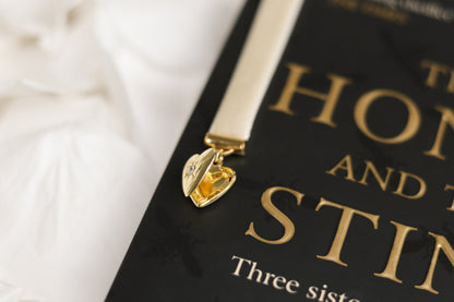 Sweetheart locket bookmark